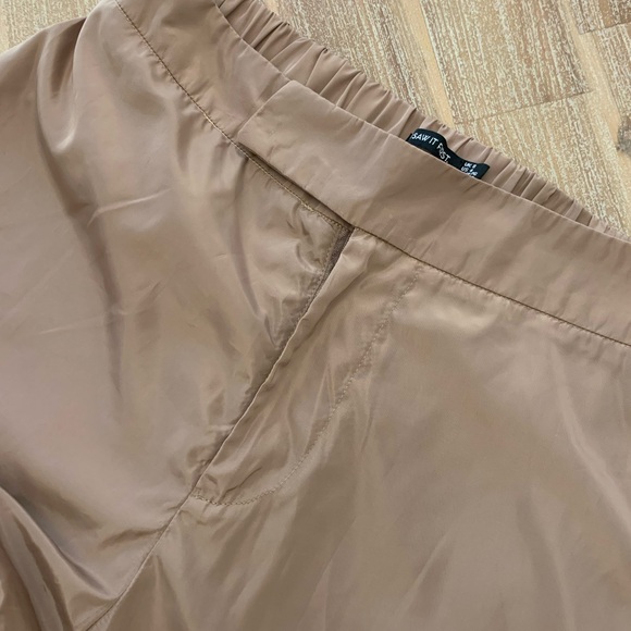 I Saw It First Tan Cargo Pants 4 Small ASOS - Picture 3 of 5